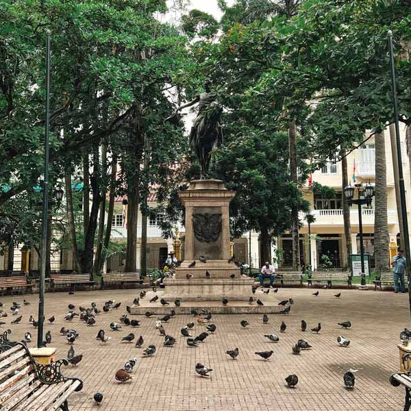 Plaza bolivar Plaza bolivar
