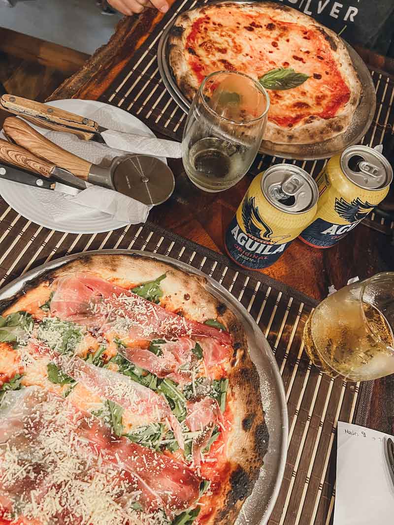 Cena en Palomino Pizzas en Palomino, La Guajira, Colombia