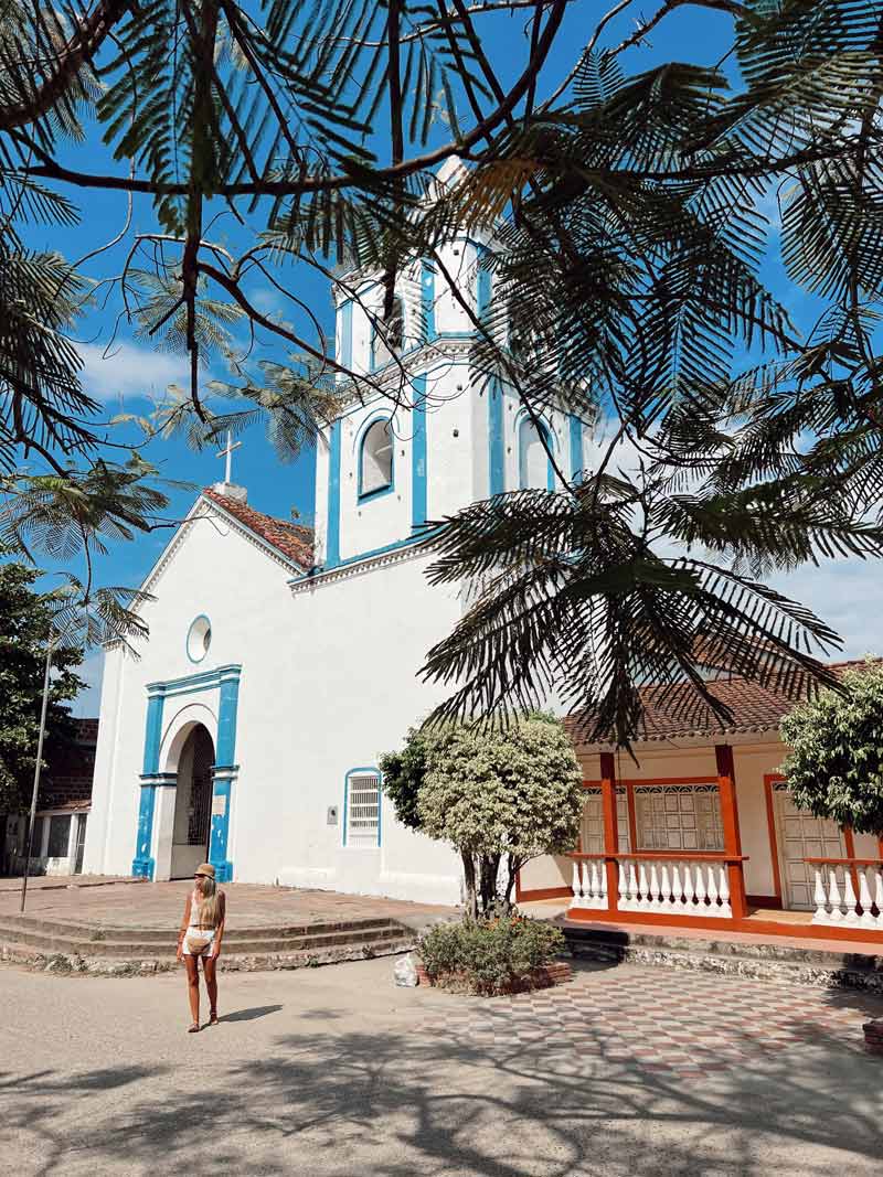 Iglesia Villavieja, Huila, Colombia