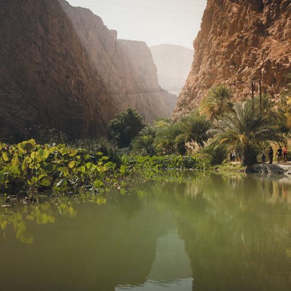Acceso a Wadi Ash Shab, Omán Acceso a Wadi Ash Shab, Omán