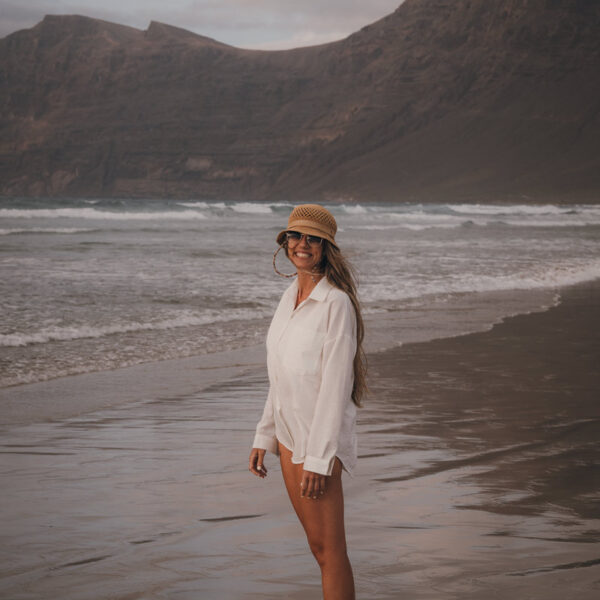 Famara Famara